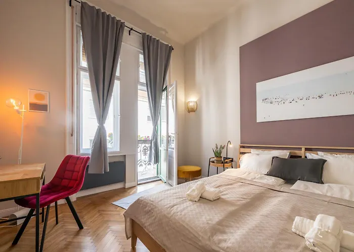 The Elegance Apartament *