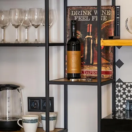 Апартаменты The Elegance *